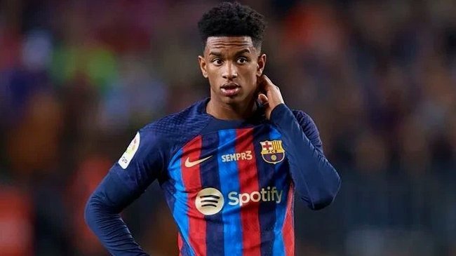 世体：巴萨并未考虑库库雷利亚，认为拥有巴尔德足够了