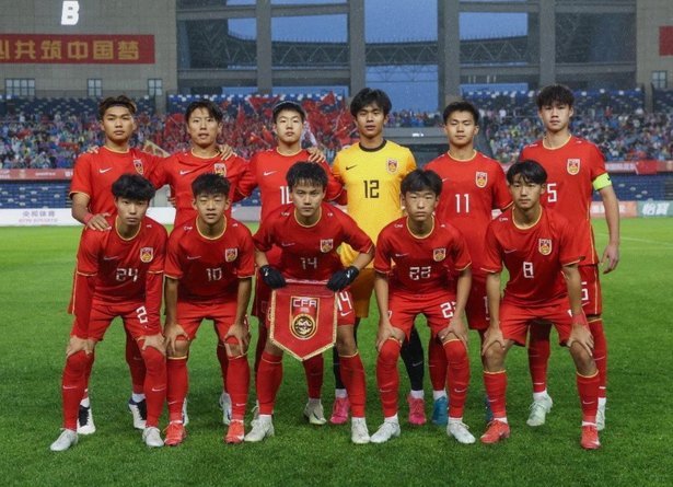 德转：U16国足前主帅大卫执教中甲深圳青年人