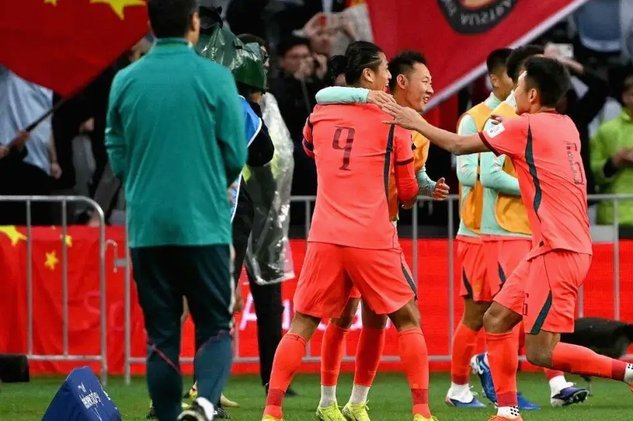 邵佳一：国内足坛难产高水平球员？